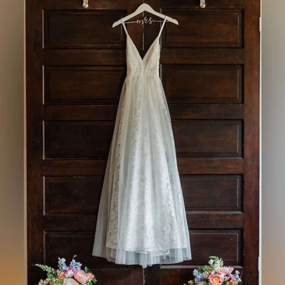Dreamer Ivory Embroidered Tulle Maxi Dress - Picture 4 of 10